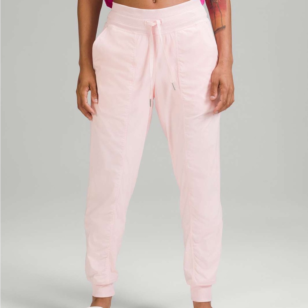 Lululemon mid-rise pant